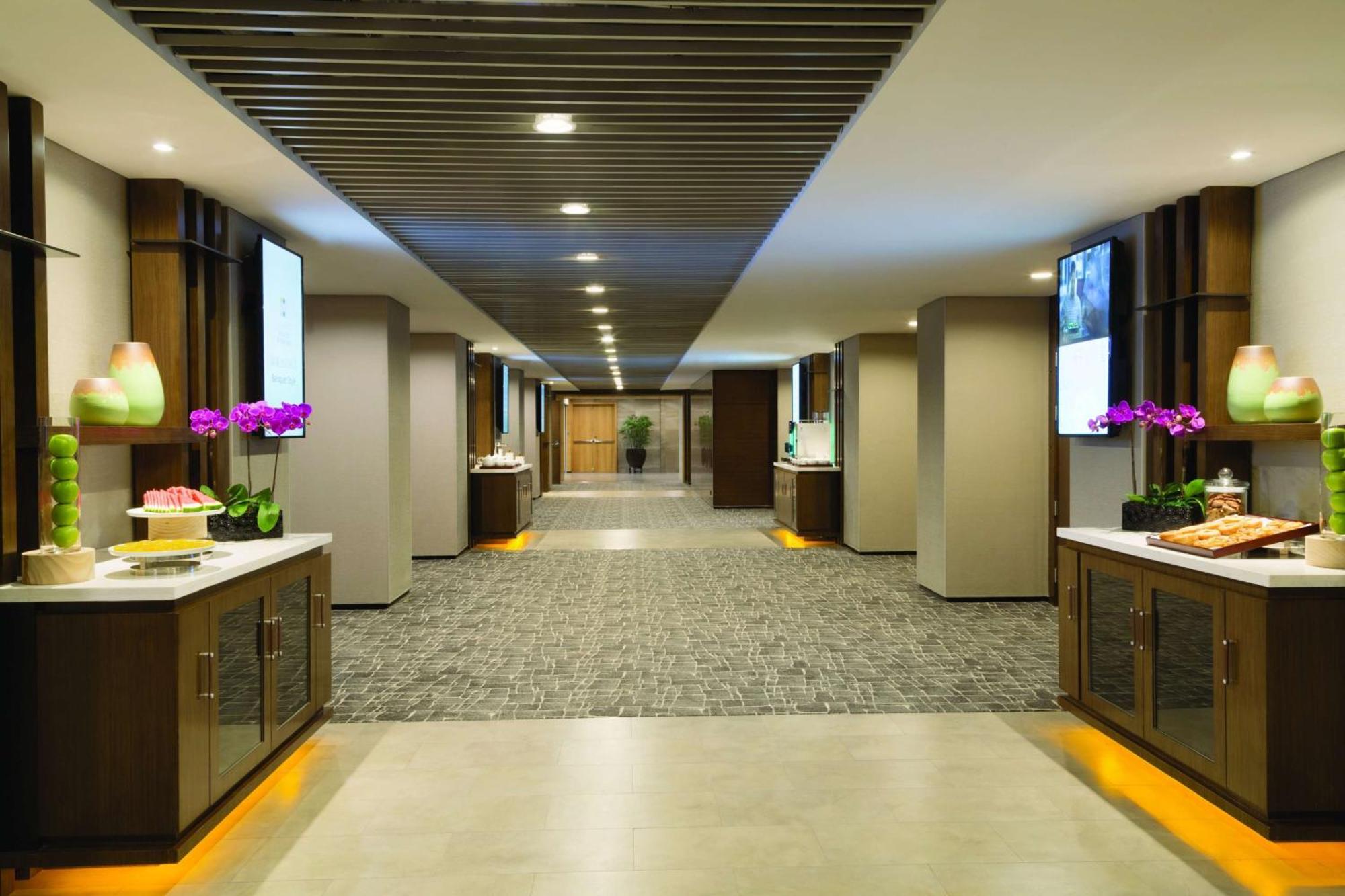 Hyatt House Shenzhen Airport Hotell Eksteriør bilde