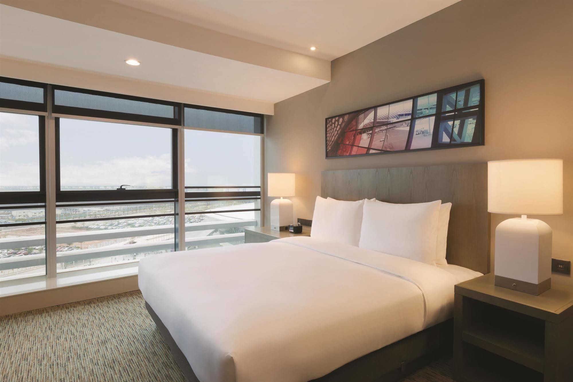 Hyatt House Shenzhen Airport Hotell Eksteriør bilde